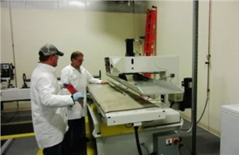 40 Prozent leichter als herkömmliche Aluminiumkomponenten, Kohlefaser-Verbund...